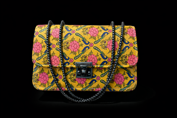 Premium Floral Chain Sling Bag – 3D Luxury Design (Black Chain)